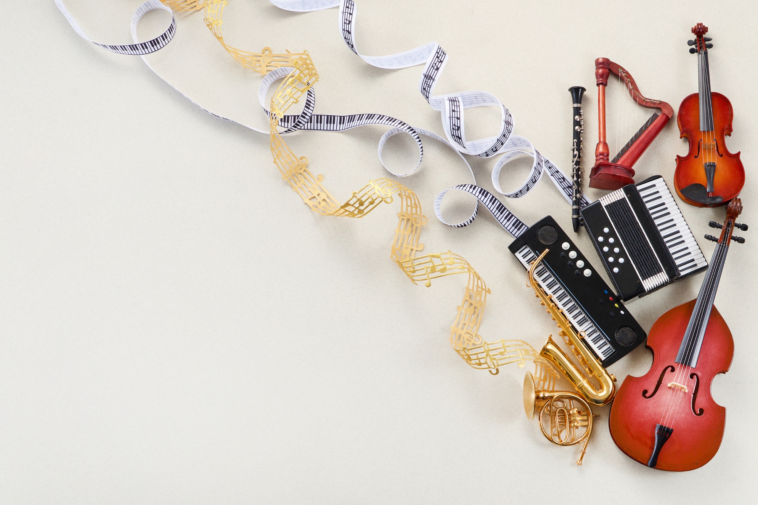 Why New Generations Love Old Music: The Fascinating Psychology Behind Why Timeless Songs Still Hit So Hard